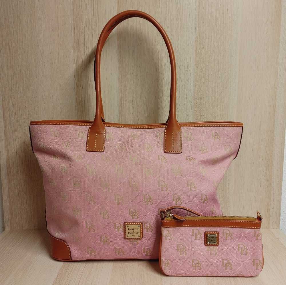 Dooney & Bourke Pink Monogram Purse Large Leather Trim With Matching Wristlet